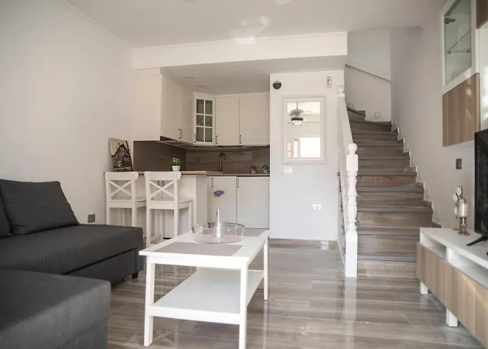 Apartment Gustamar 11