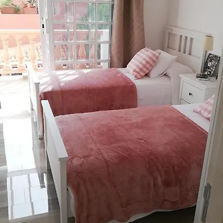 Gustamar 11 Apartament *