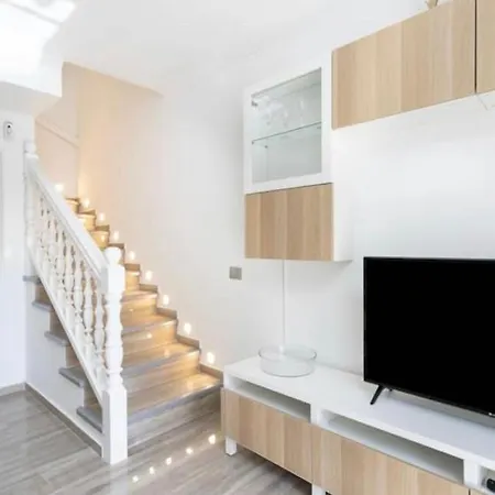 Διαμέρισμα Gustamar 11