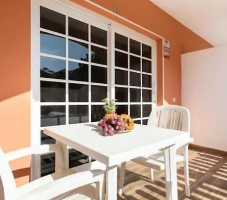 Διαμέρισμα Gustamar 11 *